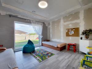 Prodej rodinného domu, Hrádek, 165 m2