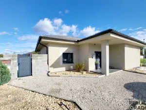 Prodej rodinného domu, Hrádek, 165 m2