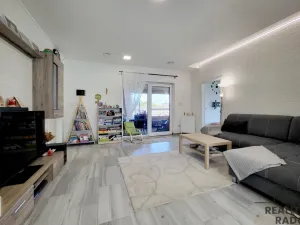 Prodej rodinného domu, Hrádek, 165 m2