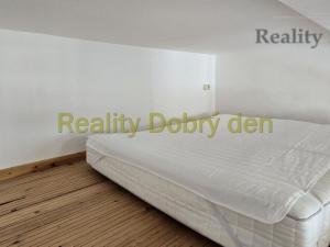 Prodej bytu 2+1, Opava, Zacpalova, 71 m2