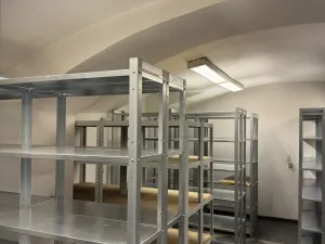 Pronájem skladu, Praha - Vinohrady, Italská, 108 m2