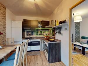 Prodej bytu 2+1, Teplice - Trnovany, Hlávkova, 53 m2