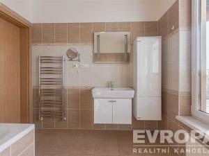 Prodej bytu 3+kk, Praha - Kobylisy, Ke Stírce, 77 m2