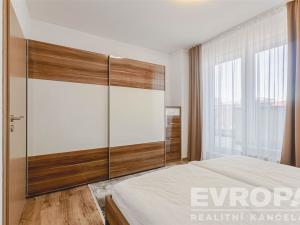 Prodej bytu 3+kk, Praha - Kobylisy, Ke Stírce, 77 m2