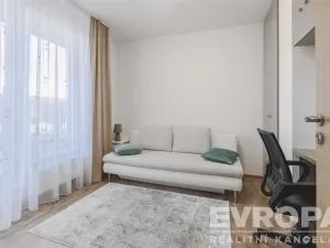 Prodej bytu 3+kk, Praha - Kobylisy, Ke Stírce, 77 m2