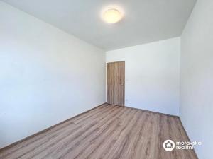 Prodej bytu 2+1, Vémyslice, 55 m2