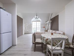 Prodej bytu 5+kk, Holubice, Za Dvorem, 117 m2