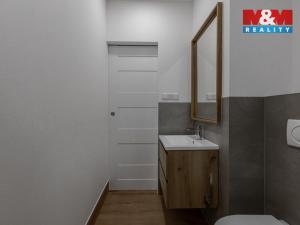 Prodej bytu 3+1, Klatovy - Klatovy III, Pod Hůrkou, 66 m2