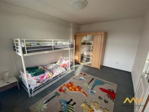 Pronájem bytu 3+1, Hradec Králové, Průmyslová, 92 m2