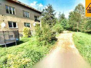 Prodej podílu 1/6 garáže, Hoštejn, 1 m2