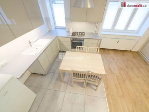 Pronájem bytu 1+1, Kladno, Amálská, 30 m2