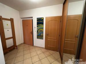 Pronájem bytu 2+kk, Praha - Záběhlice, Mattioliho, 69 m2