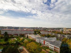 Pronájem bytu 1+kk, Praha - Černý Most, Doležalova, 34 m2