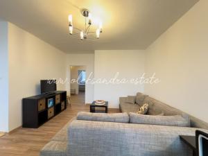 Pronájem bytu 3+1, Praha - Troja, Svídnická, 68 m2