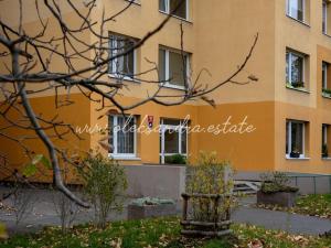 Pronájem bytu 3+1, Praha - Troja, Svídnická, 68 m2