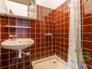 Prodej apartmánu, Sokolov, Svatopluka Čecha, 596 m2