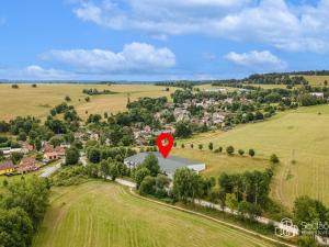 Prodej výrobních prostor, Krásno, Kladenská, 4900 m2