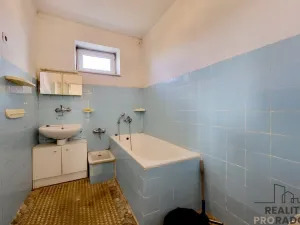 Prodej rodinného domu, Miroslav, Václavov, 190 m2