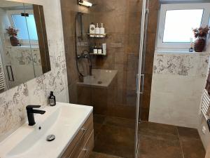 Prodej rodinného domu, Skrbeň, 100 m2