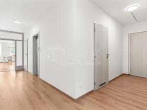 Prodej rodinného domu, Postřižín, Jelení, 169 m2