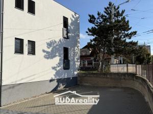 Pronájem bytu 2+kk, Otrokovice, tř. Osvobození, 40 m2