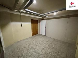 Pronájem skladu, Hradec Králové, třída Edvarda Beneše, 18 m2