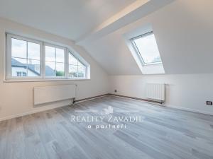 Prodej rodinného domu, Jesenice - Horní Jirčany, U vodojemu, 177 m2