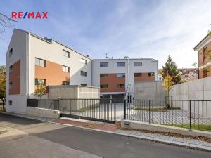 Prodej bytu 3+kk, Praha - Hrdlořezy, Českobrodská, 87 m2