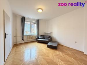 Pronájem bytu 1+1, Chomutov, Čechova, 33 m2