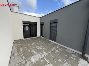 Pronájem rodinného domu, Praha - Hostavice, Vrbenská, 114 m2