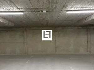 Pronájem garážového stání, Olomouc, Aloise Rašína, 15 m2