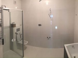 Prodej bytu 4+1, Buštěhrad, Švermova, 110 m2