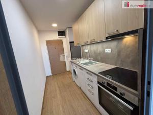 Pronájem bytu 1+1, Otrokovice, Školní, 30 m2