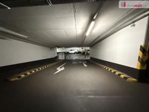 Pronájem garáže, Praha - Smíchov, Karla Engliše, 15 m2