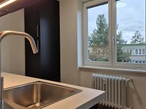 Pronájem bytu 2+1, Praha - Strašnice, Mukařovská, 52 m2