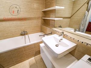 Prodej bytu 2+kk, Praha - Žižkov, Havlíčkovo náměstí, 60 m2