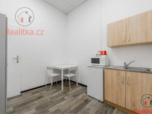 Prodej obchodního prostoru, Praha - Háje, Opatovská, 173 m2