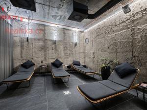 Prodej pokoje, Praha - Modřany, Československého exilu, 124 m2