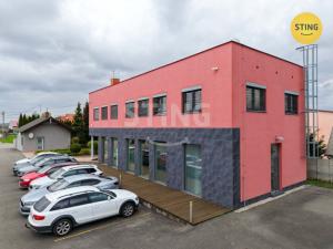 Prodej kanceláře, Třebětice, 1982 m2