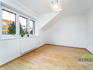 Pronájem bytu 3+kk, Staré Město, Salašská, 110 m2