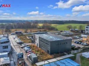 Prodej obchodního prostoru, Hradec Králové - Slezské Předměstí, Bratří Štefanů, 876 m2