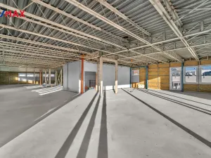 Prodej obchodního prostoru, Hradec Králové - Slezské Předměstí, Bratří Štefanů, 876 m2