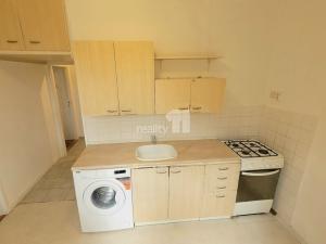 Prodej bytu 2+1, Praha - Břevnov, Myslivečkova, 52 m2