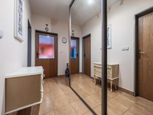 Prodej bytu 1+kk, Praha - Bohnice, Ústavní, 52 m2