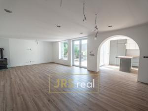 Prodej rodinného domu, Kobylí, 276 m2