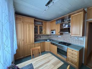 Prodej bytu 4+1, Plzeň, Břeclavská, 90 m2