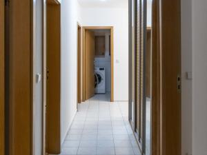 Pronájem bytu 4+kk, Praha - Smíchov, Ostrovského, 107 m2