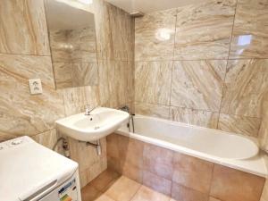 Pronájem bytu 1+kk, Praha - Vysočany, Freyova, 25 m2