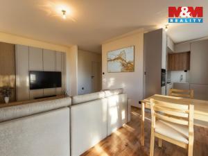 Prodej bytu 3+1, Pardubice - Polabiny, Lidická, 55 m2