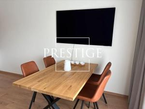 Pronájem bytu 2+kk, Praha - Kbely, Sedlářova, 52 m2